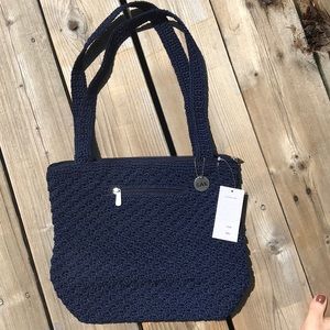 Medium crochet bag